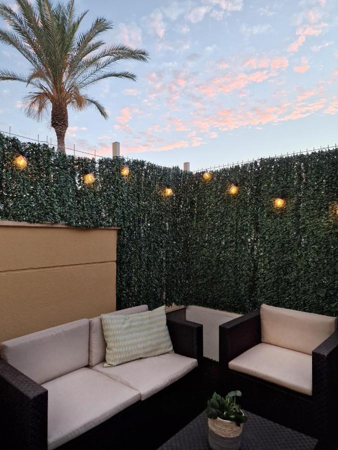 Precioso Bajo Con Jardin En Vera Exterior photo